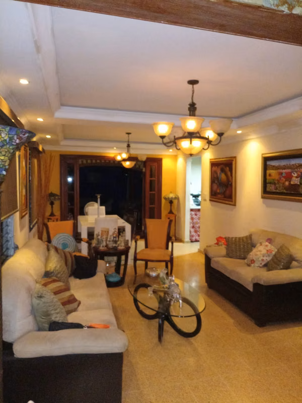 Venta de Casa en Altos del Romeral, Chanis