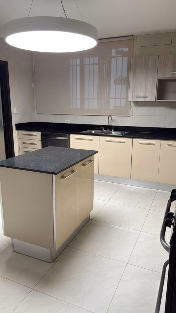 Alquiler de Apartamento en Avenida Balboa, PH Allure at the Park
