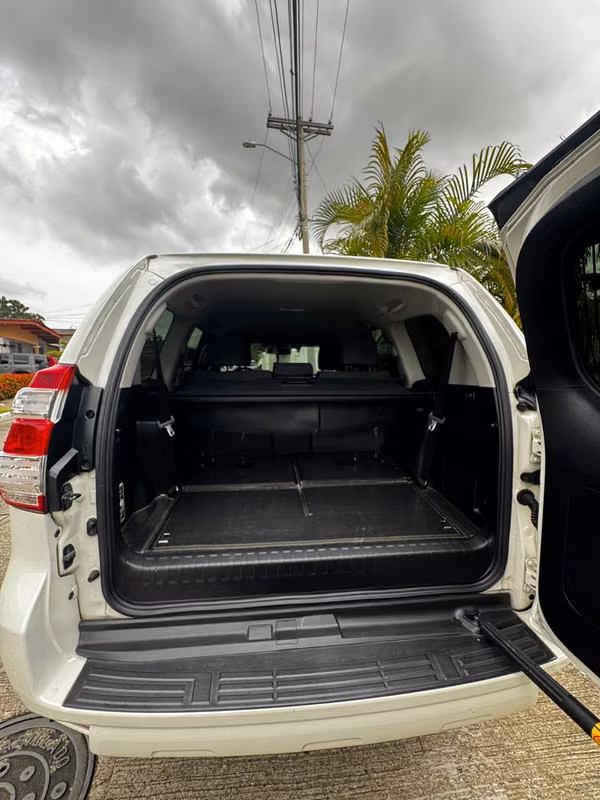 Toyota Prado 2016