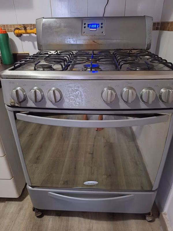 I sell stove Whirlpool