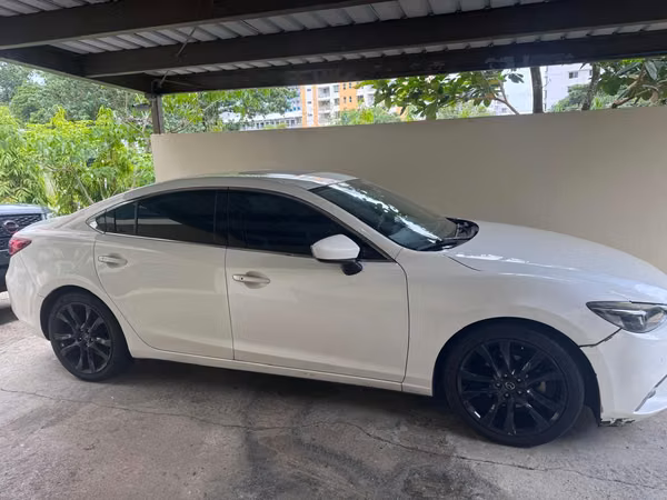 Mazda 6