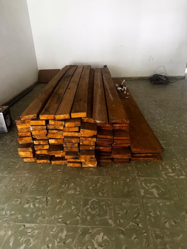 MADERA NATIVA 1012 pies seca y aserrada