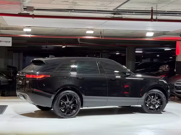 LAND ROVER RANGE ROVER VELAR 2023