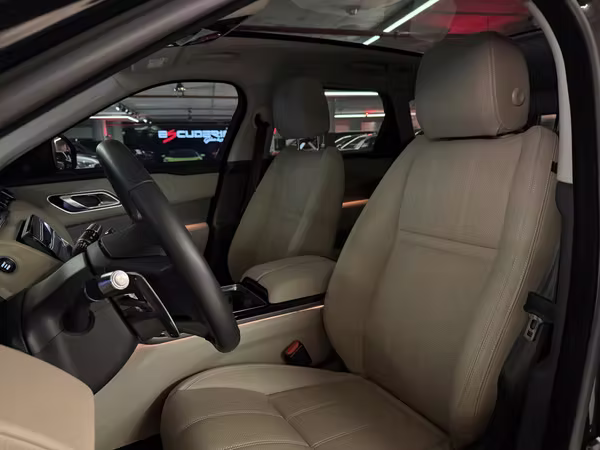 LAND ROVER RANGE ROVER VELAR 2023
