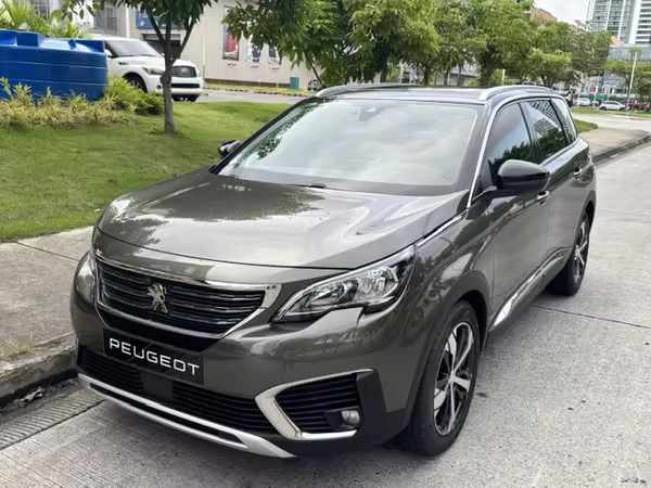 Peugeot 5008 Diesel Luxury 2021