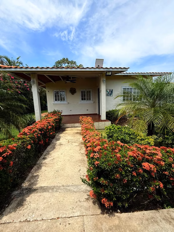 Chame, Las Lajas, P.H. Villas de Montañesa