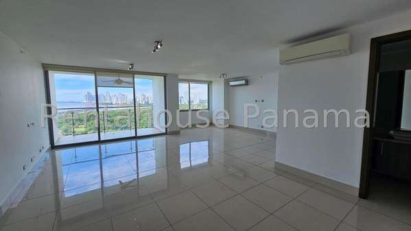Apartment for rent in Costa del Este 27AECC1001