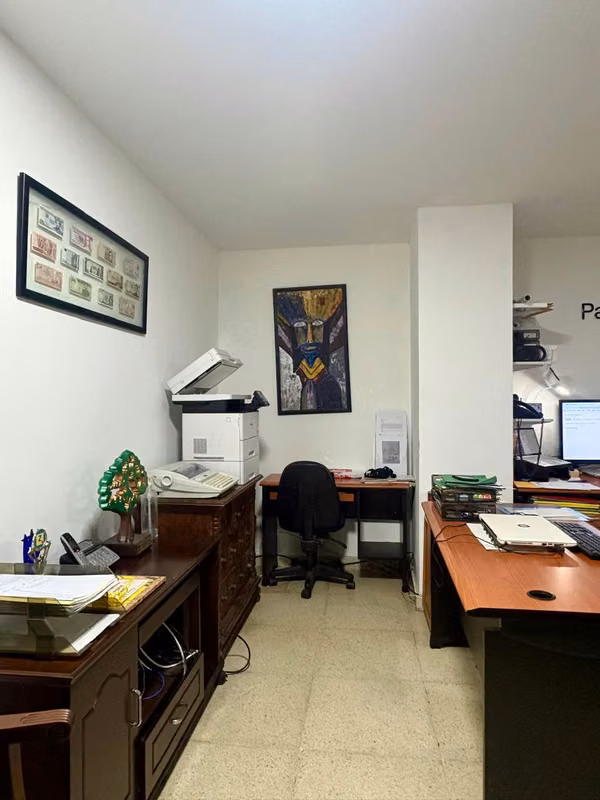 SE VENDE OFICINA/APARTAMENTO/DEPOSITO EN  EL CANGREJO