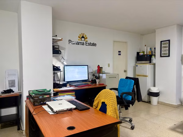 SE VENDE OFICINA/APARTAMENTO/DEPOSITO EN  EL CANGREJO