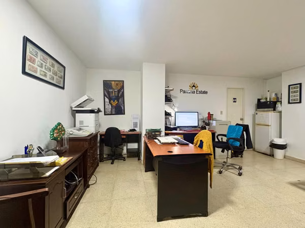 SE VENDE OFICINA/APARTAMENTO/DEPOSITO EN  EL CANGREJO