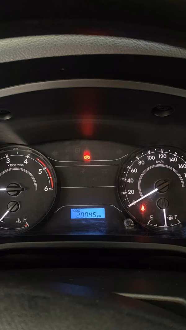 TOYOTA HILUX DOBLE CABINA 2025
