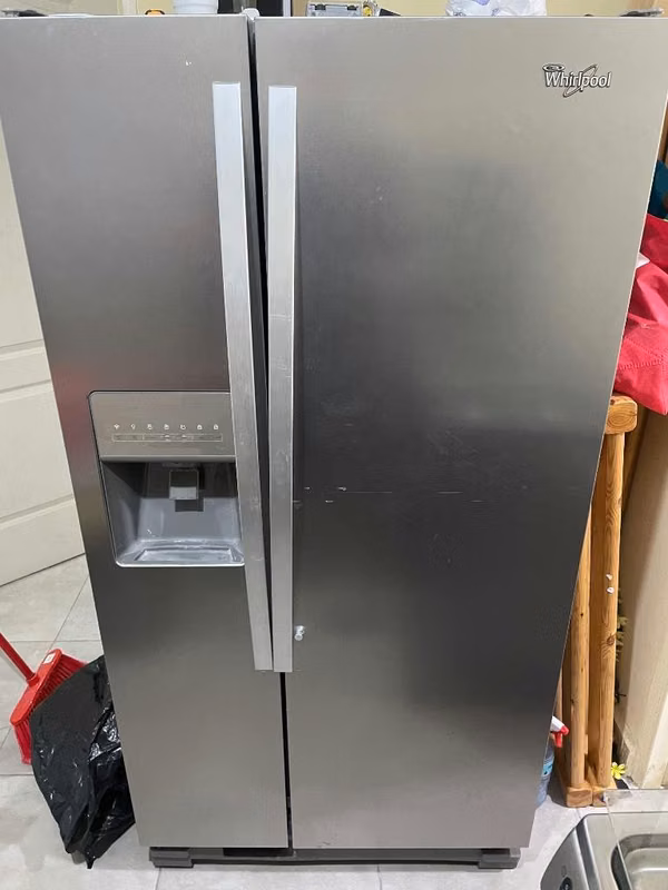 Remato nevera con fuga de gas en 40 $ por hoy