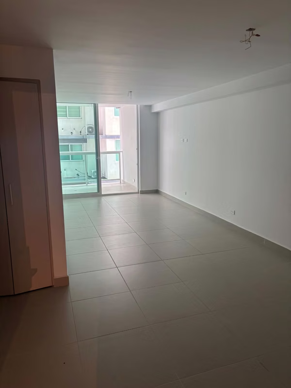 APARTMENTS FOR RENT IN KING'S COUNTY - CP