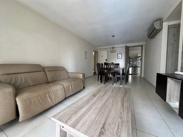 RENTAL APARTMENT FURNISHED IN VERSAILLES TOWERS II