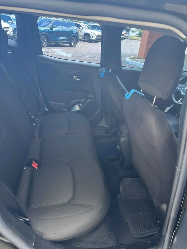 Se vende Jeep renegade 2022 automático verde