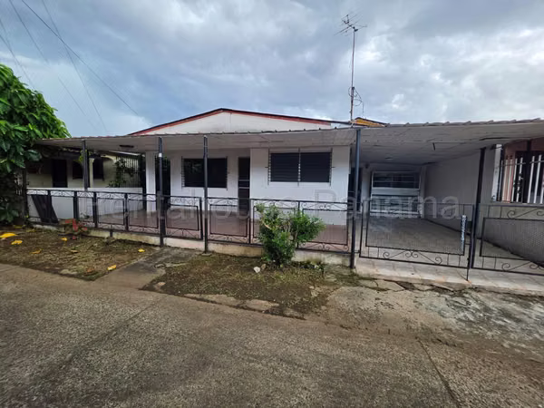 Venta Casa Parque Lefevre - YD