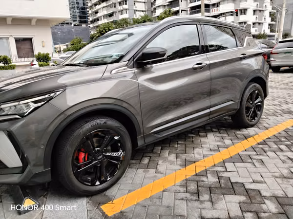 Geely Coolray 2024