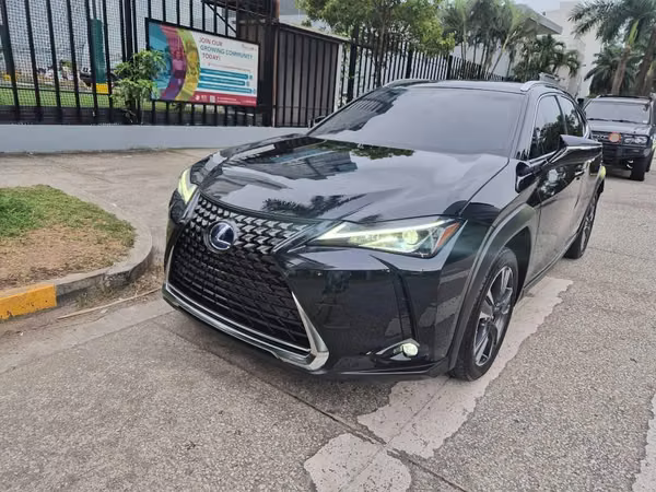 LEXUS UX250h 2022 HÍBRIDO - EXCELENTE ESTADO