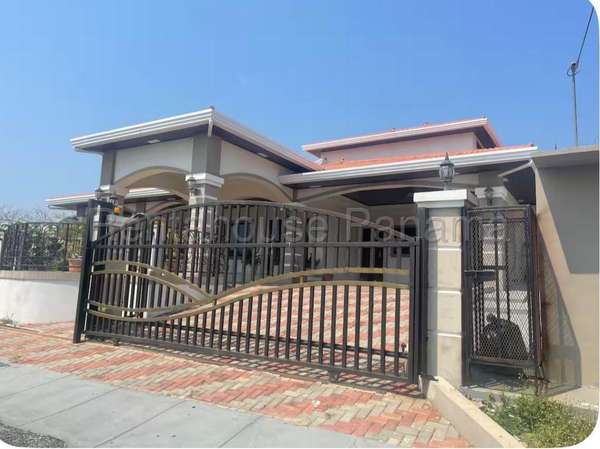 Spacious House for Rent in the Sand 26PPM5806