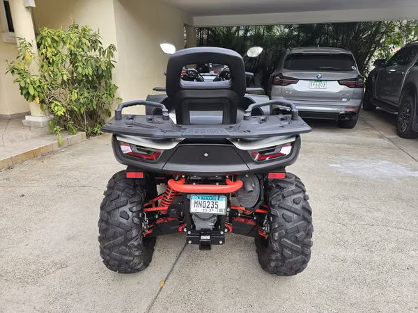 4 Wheel Segway Snarler AT6 570cc 2022