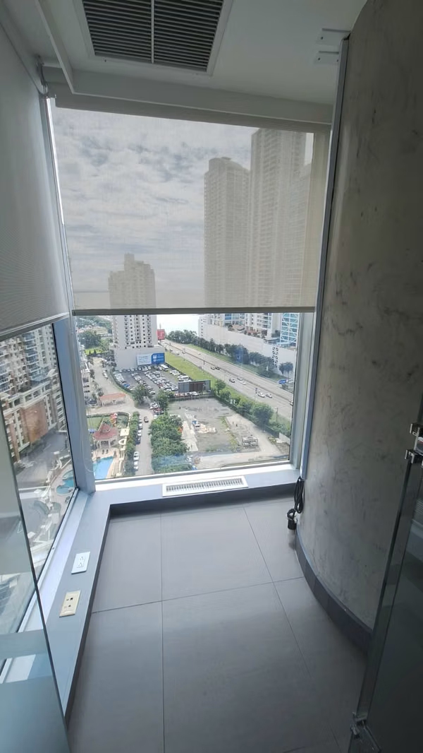 Rental Office in Oceania Business Plaza - Punta Pacifica - Gran OPORTUNITY
