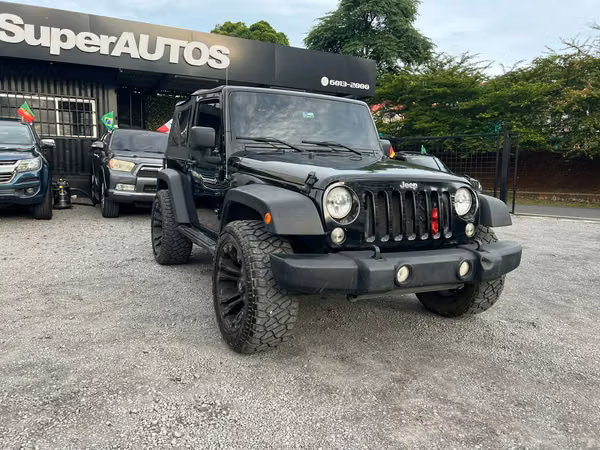 JEEP WRANGLER  SUPER AUTOS ACEPTAMOS TRADE IN