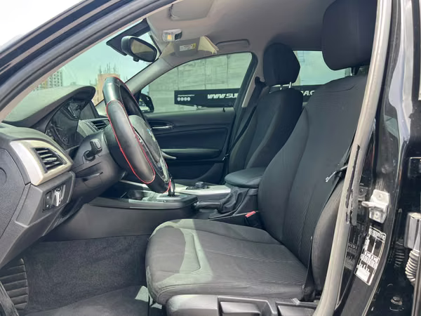 BMW 118i  SUPER AUTOS ACEPTAMOS TRADE IN