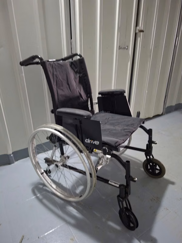 Silla de ruedas Drive Cougar Series