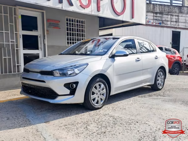 Kia Rio 2024 Automática EF3367