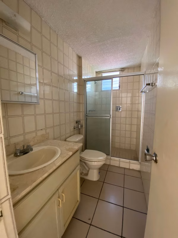MARBELLA / POOL · SAUNA · MAID'S / $900 · 2 BED · 120M²