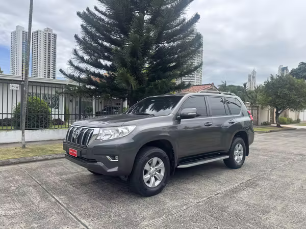 Toyota Prado 2018