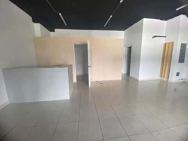 ALQUILER DE LOCAL COMERCIAL