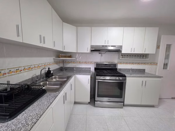 Apartamento en venta en el Cangrejo remodelado DEL CARIBE