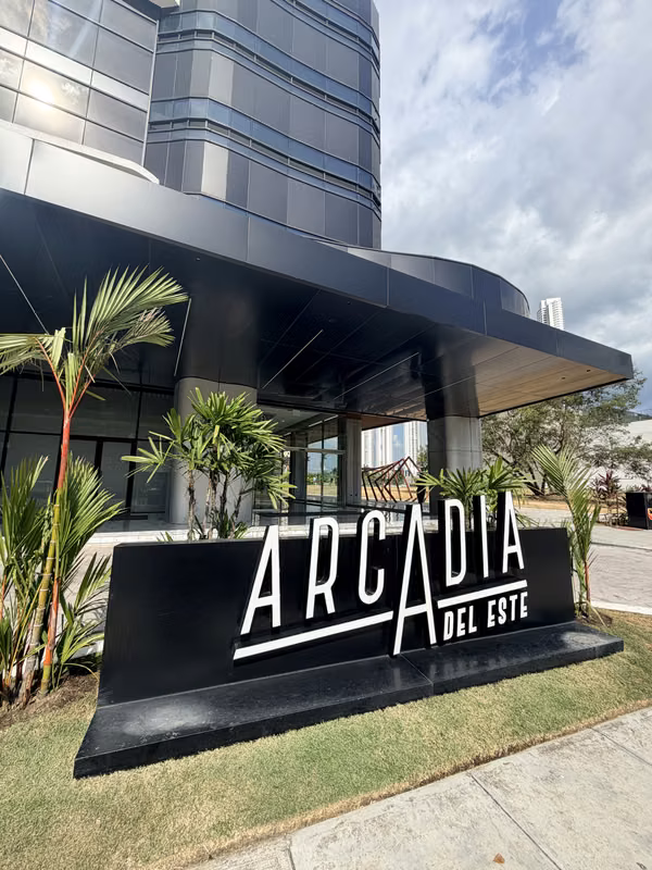 Arcadia Costa del Este