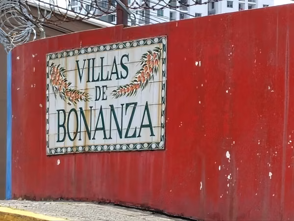 Apartamento en Venta en Villas de Bonanza, Calle 3ra Rio Abajo $85,000.00