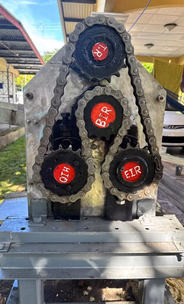 Trapiche Eléctrico para Moler Caña – Acero Inoxidable - Negociable
