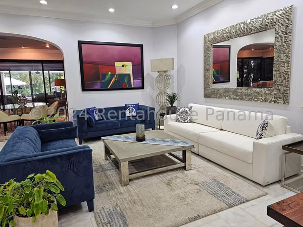 House for Sale in Altos del Golf Single Family House Only Direct Client MC