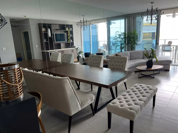 Waters. 122mts 1r den amoblado $295,000.00neg