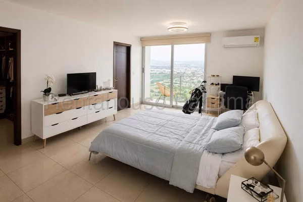Apartment for Sale Costa del Este - YD