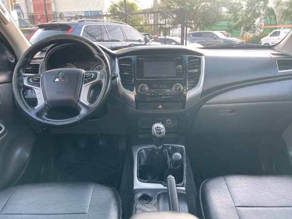 MITSUBISHI L MANUAL