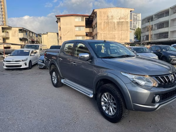 MITSUBISHI L MANUAL