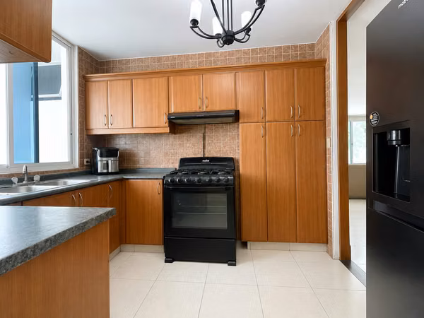Apartamento en Venta en PH Mont Royale, El Cangrejo – 3 Recámaras
