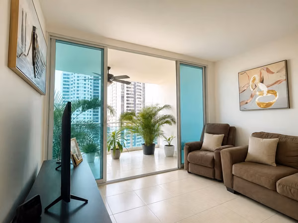 Apartamento en Venta en PH Mont Royale, El Cangrejo – 3 Recámaras