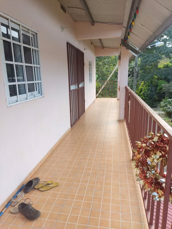 Se alquila comodos apartamentos en 250 incluye cable y wifi