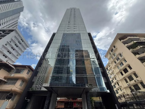 Apartamento en venta en PK Park City Obarrio