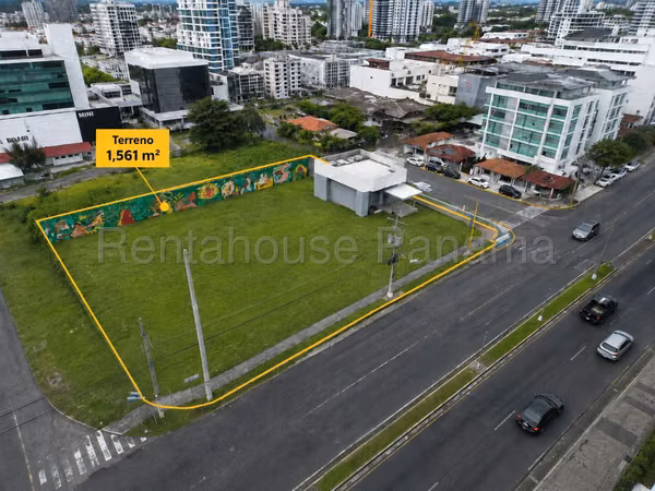 Venta de terreno plano en San Francisco