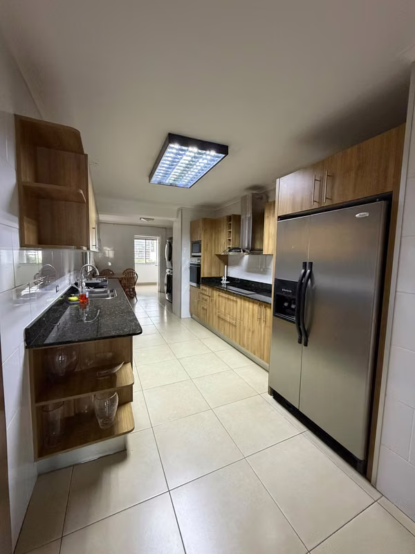 Melissa Foster Luxury alquila apartamento en PH MACONDO, Obarrio. MFR2117