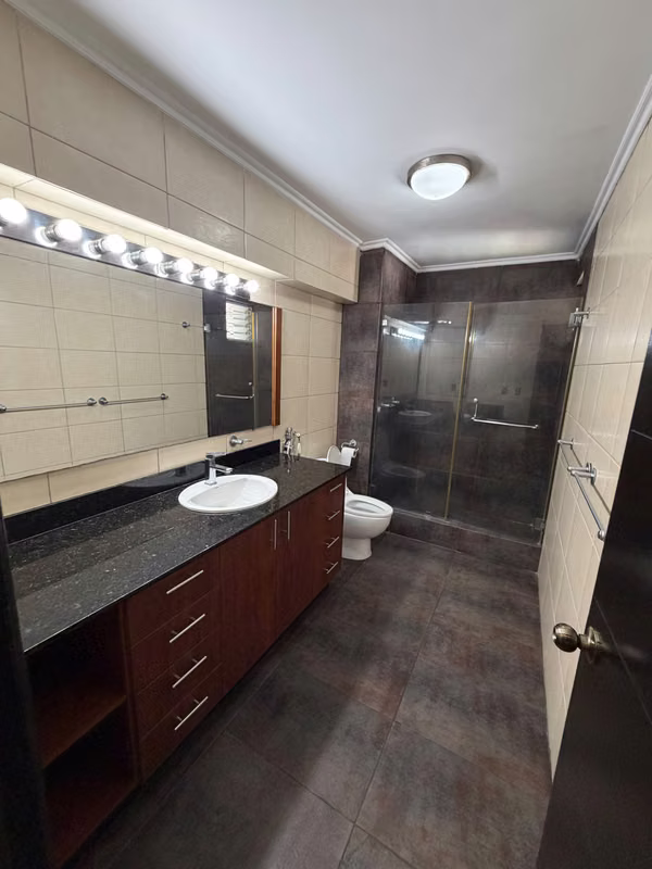 Melissa Foster Luxury alquila apartamento en PH MACONDO, Obarrio. MFR2117