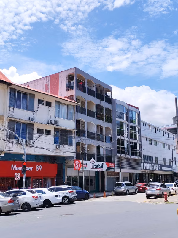 Vendo edificio en Calidonia, excelente inversión