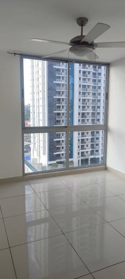 PH Torres de Castilla, 3 Rec, 2 Baños, Balcón, sobre la Vía España!